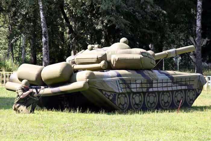 阿克苏军用坦克